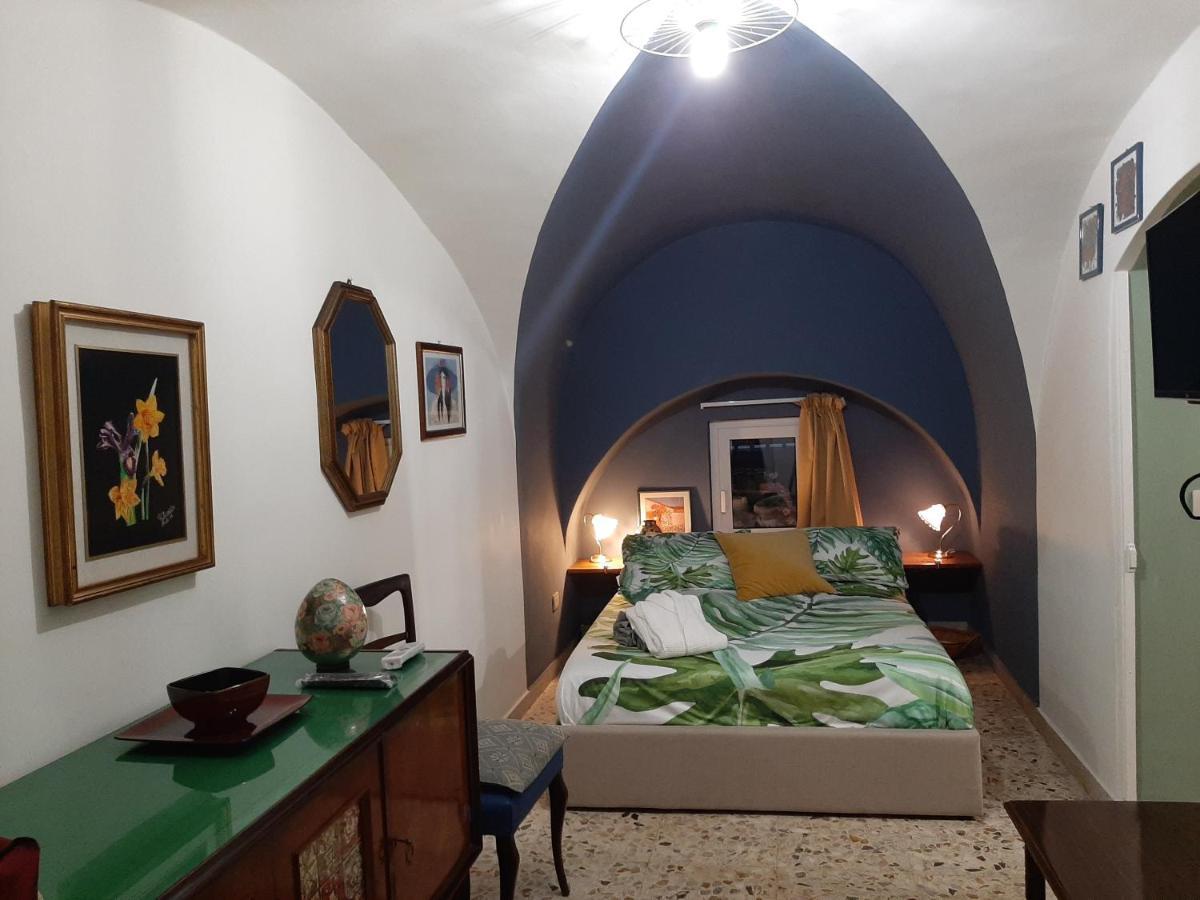 Вилла Casa Famoso Катания Экстерьер фото